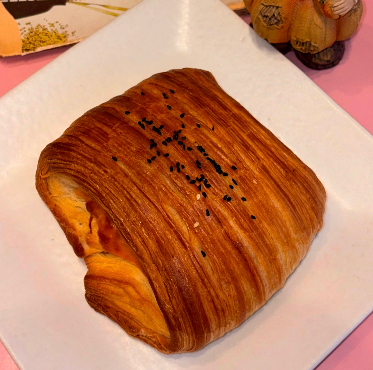 بان سويس مارتديلا وجبن